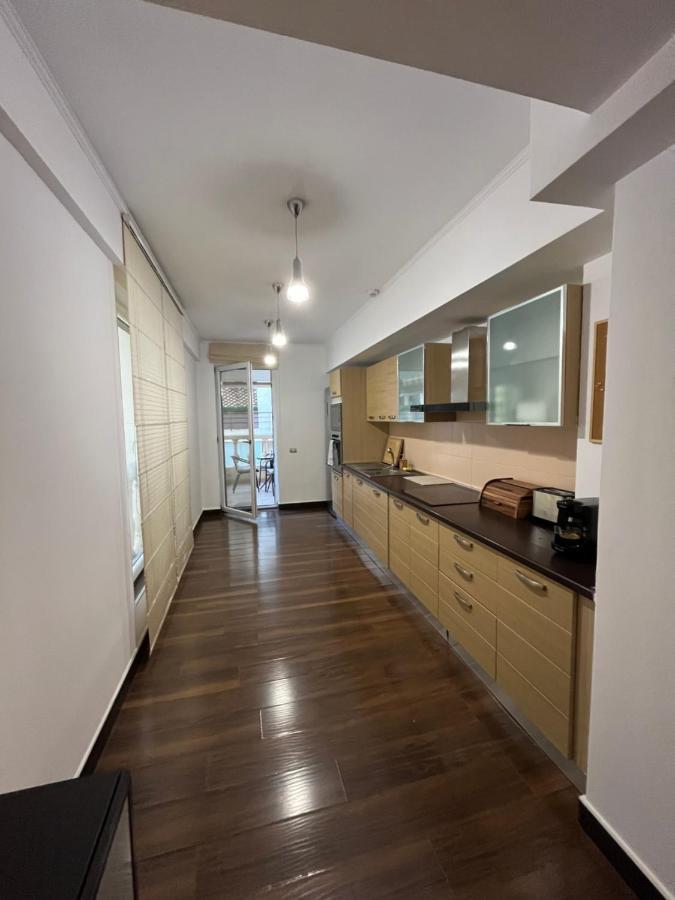 Large 2 Bedroom Apartment Soseaua Nordului Bucureşti Ngoại thất bức ảnh