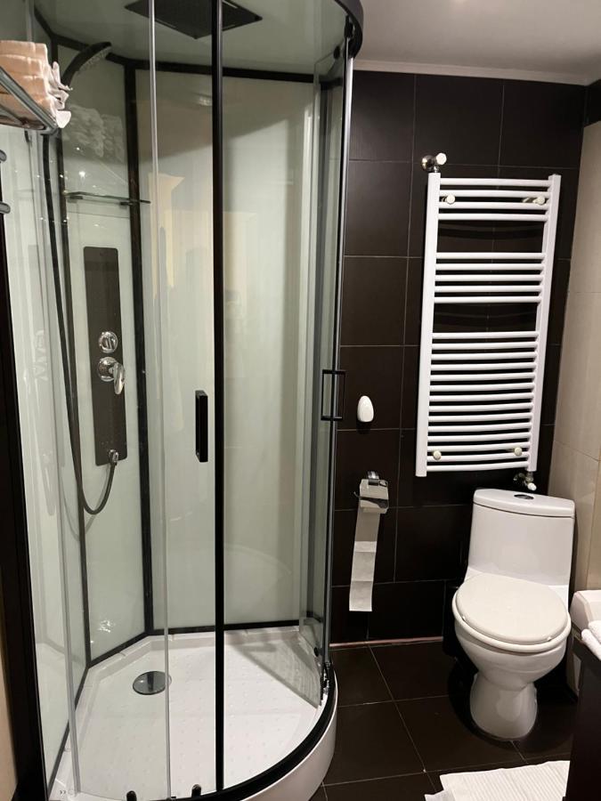 Large 2 Bedroom Apartment Soseaua Nordului Bucureşti Ngoại thất bức ảnh